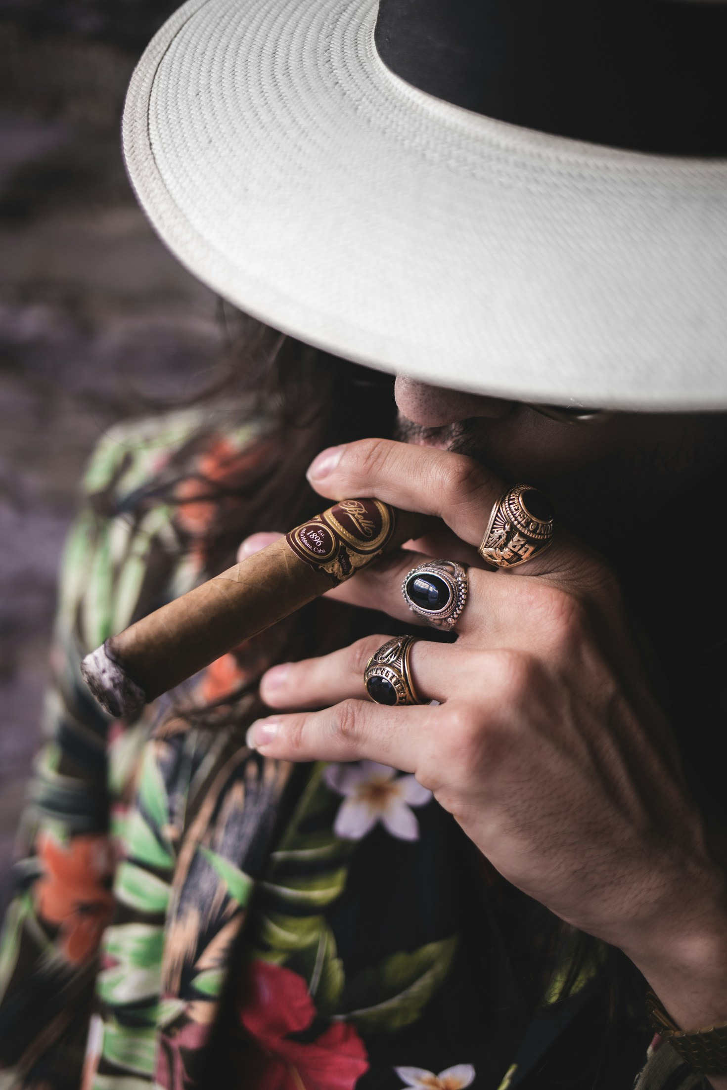 Understanding the Essentials of Cigar Accessories